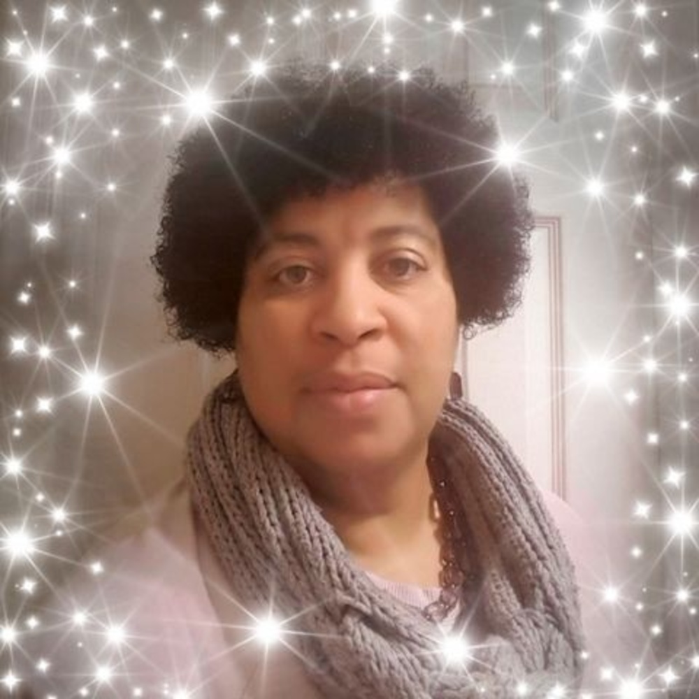 Meet your Posher, Sabrina